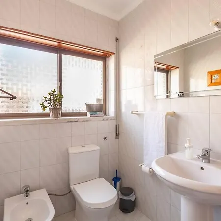 Ninestories Baleal Ferienhaus *